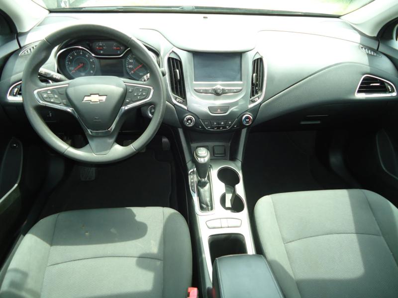 2018 CHEVROLET CRUZE LT photo