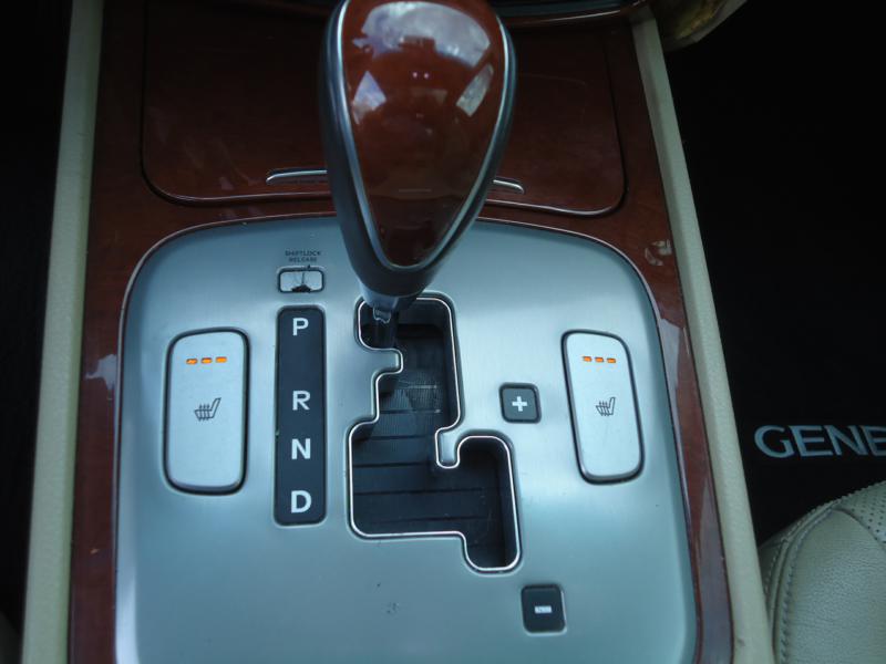 2013 HYUNDAI GENESIS 3.8L photo