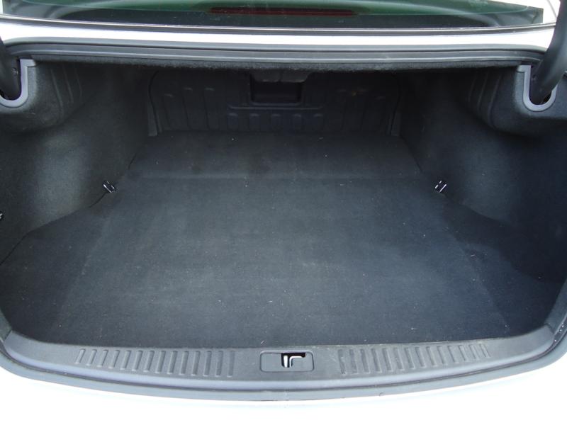 2013 HYUNDAI GENESIS 3.8L photo